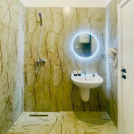 Aura * Tiran